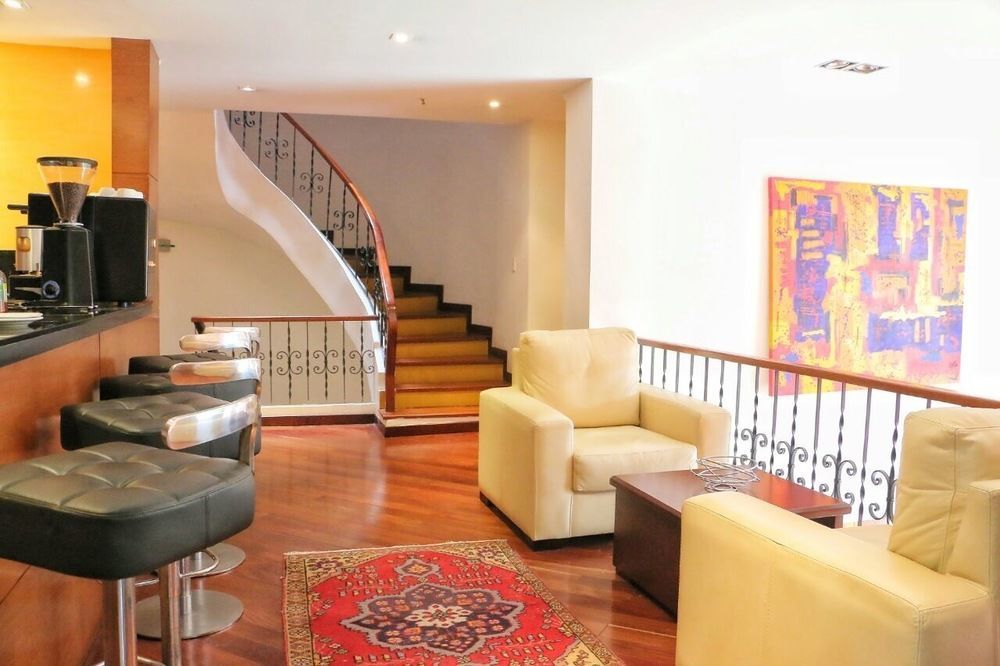 Hotel Emaus Bogota Exterior photo